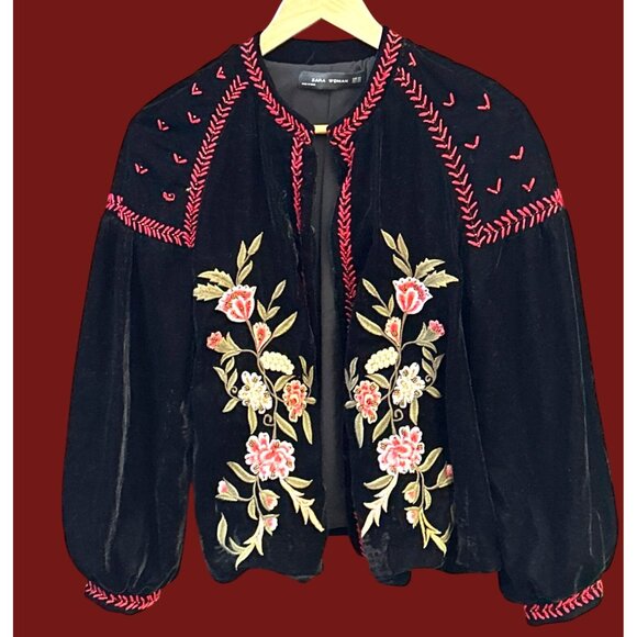Zara Boho Velvet Floral Embroidered Romantic Folk Jacket XS Fallcore Castlecore - Picture 1 of 3